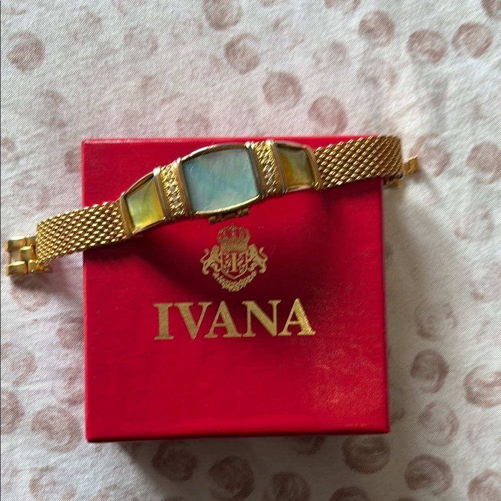 Vintage Peekaboo Women's Watch